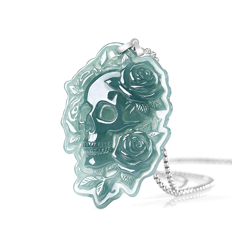 Vintage Necklace - Collier Pendentif Crâne en Jade Birman