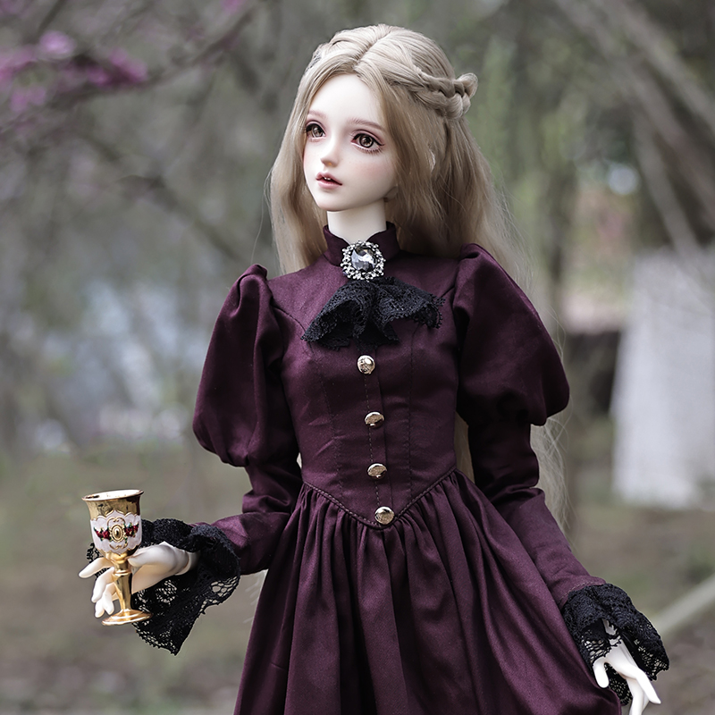 Elina-Robe violette aristocrat - Vintage Toy Collector avis et prix