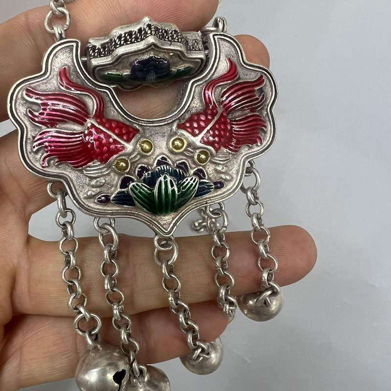 Pendentif vintage en argent av - Vintage Collectible Market avis et prix