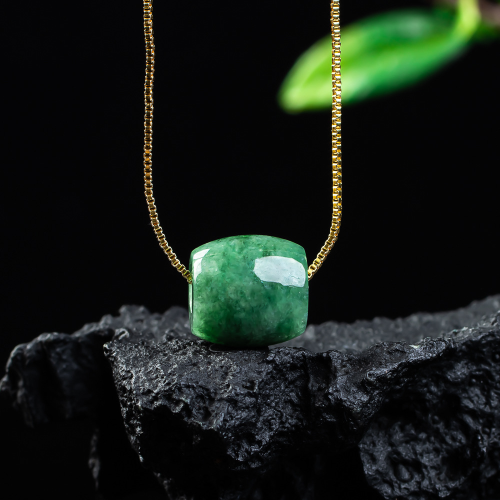 Pendentif en perles de Jade vé - Vintage Necklace avis et prix