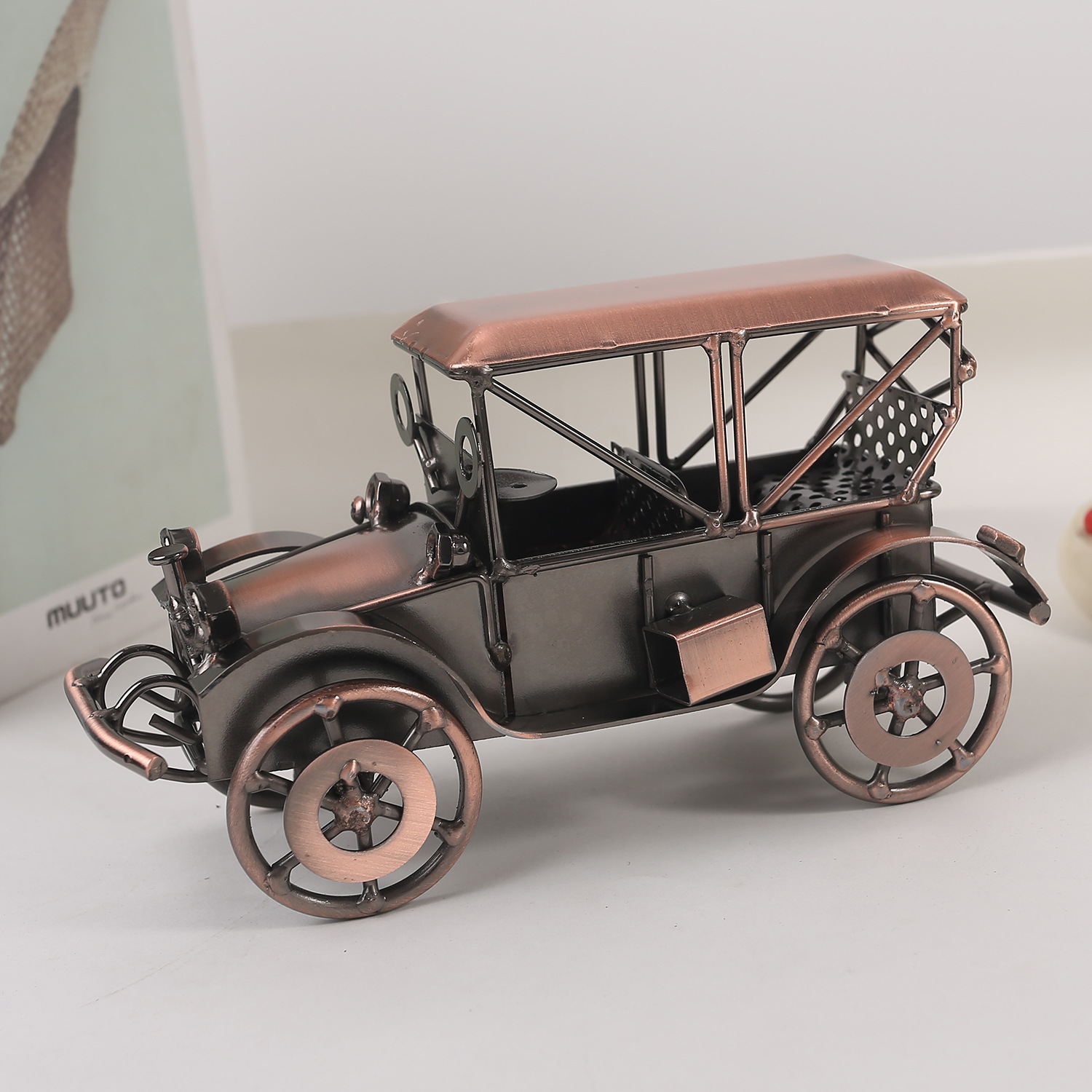Modèles de voitures anciennes  - Vintage Toys Collection avis et prix